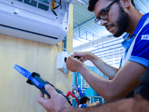 Técnico em Refrigeração e Climatização