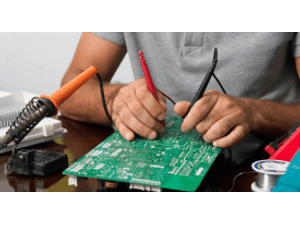 Técnico em Eletroeletrônica