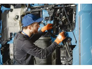 TÉCNICO EM ELETROMECÂNICA
